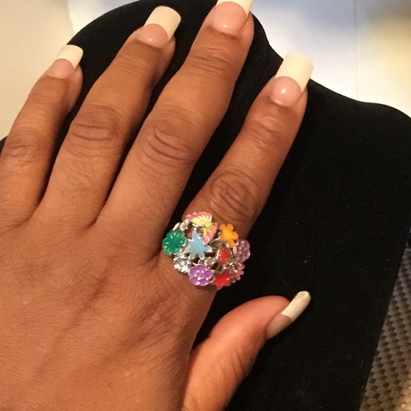 ♥️Fun stretch ring. - Picture 2 of 8